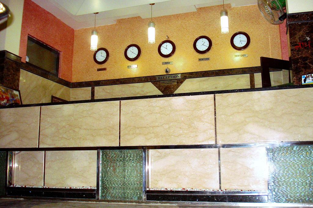 Hotel Wall City New Delhi Eksteriør billede
