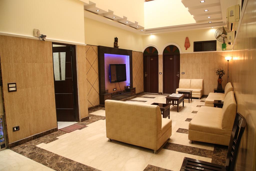 Hotel Wall City New Delhi Eksteriør billede